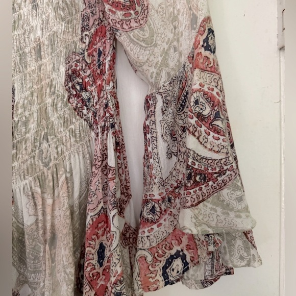 NWOT Vintage American Blues size small Yamelyn Smocked Off the shoulder top BOHO - Picture 4 of 7